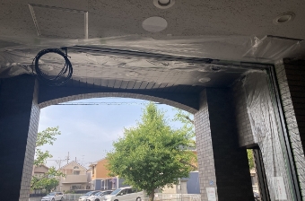 施工中